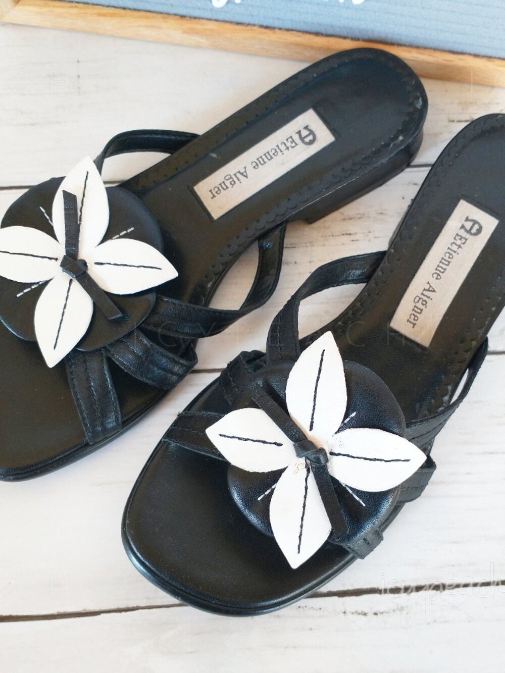 Etienne Aigner Vintage Floral Sandals Size 6.5M Kyle II Black White Slide Shoes
